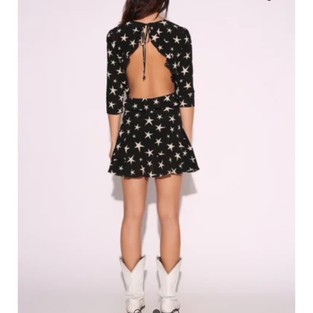 Backless dress